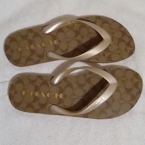 Coach flip flops shoes, like new, size 8-9.